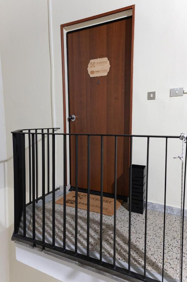 B&Business - Fibra Ultraveloce, Angolo Fitness, Smartworking & Parcheggio Coperto Su Richiesta Cosenza Exterior foto